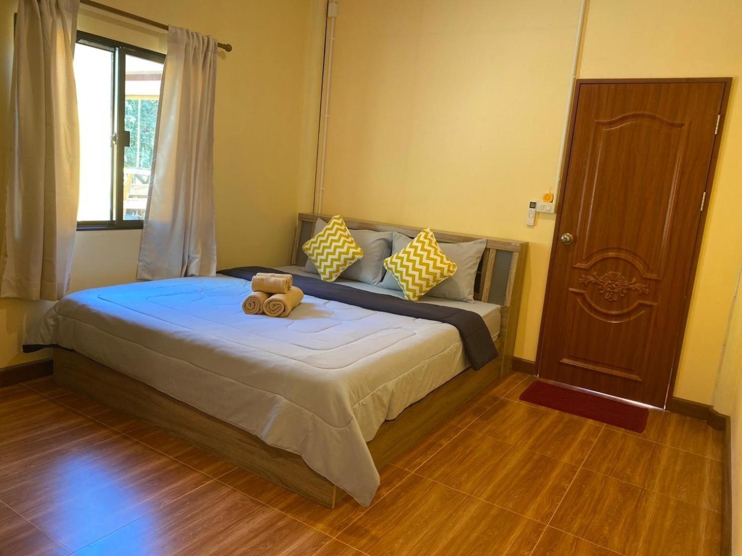 Ko Kut Baan Panseng Bungalow מראה חיצוני תמונה