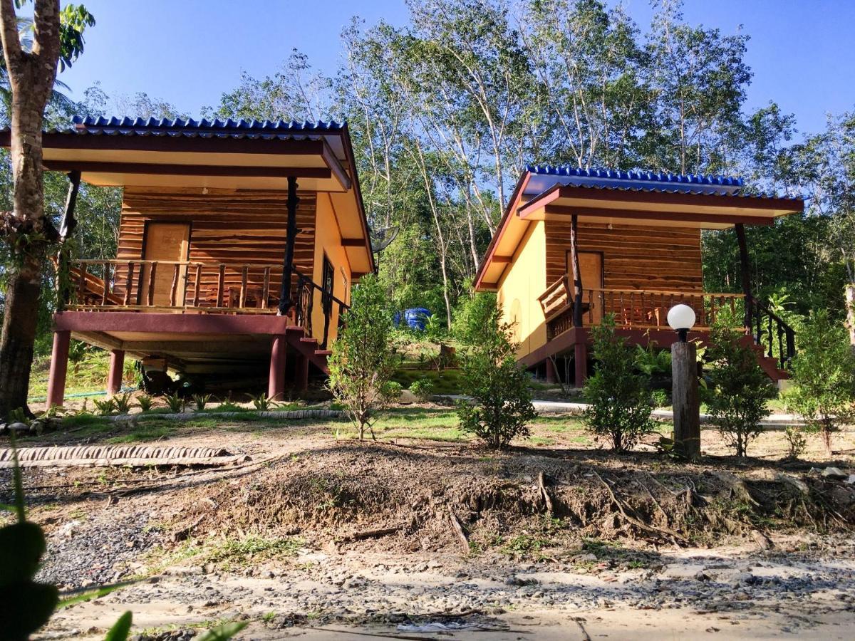 Ko Kut Baan Panseng Bungalow מראה חיצוני תמונה
